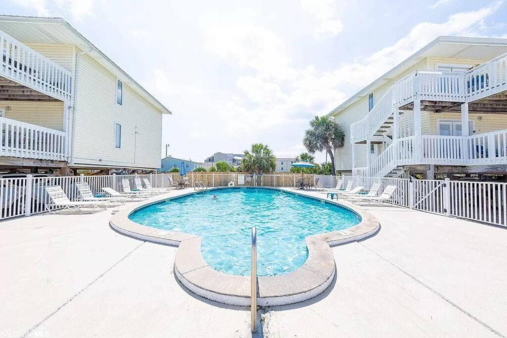 Renovated Condo With Pool And Exclusive Beach Access กัลฟ์ชอร์ส ภายนอก รูปภาพ