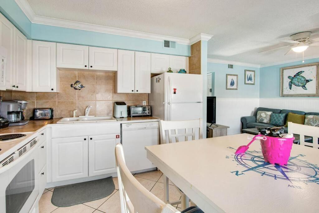 Renovated Condo With Pool And Exclusive Beach Access กัลฟ์ชอร์ส ภายนอก รูปภาพ